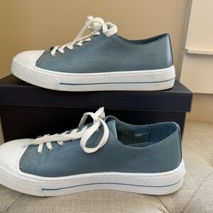 Women's Light Blue Leather Lace-Up Sneakers